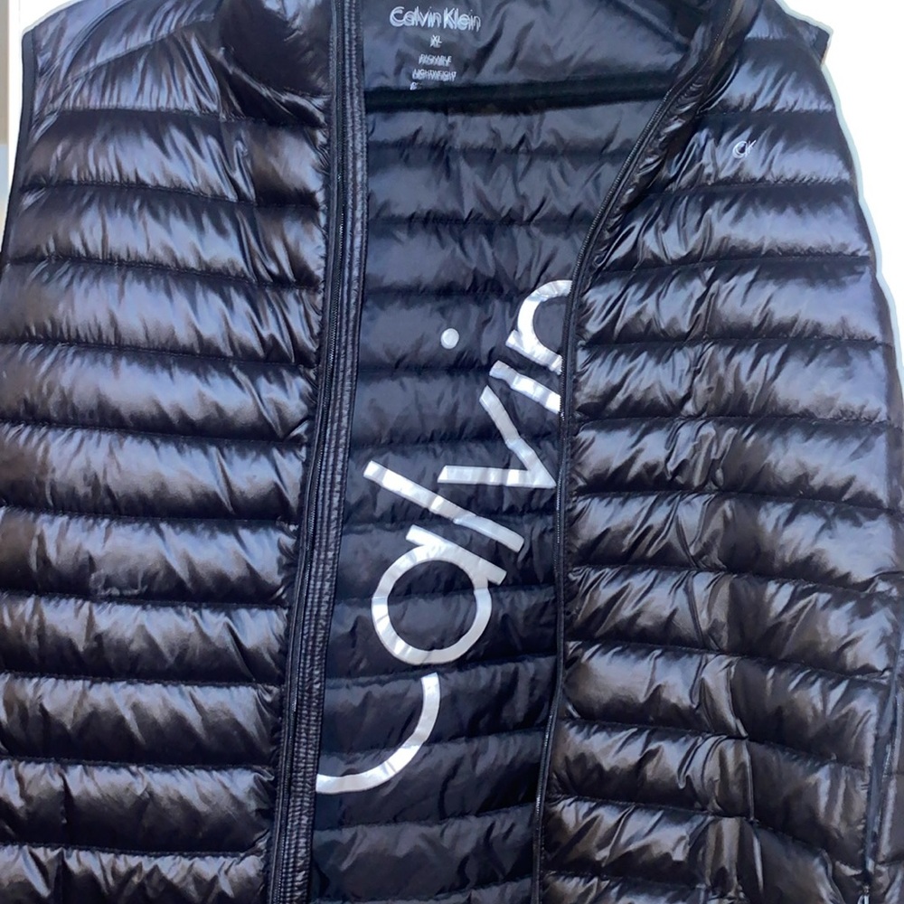 Calvin Klein packable puffer vest
